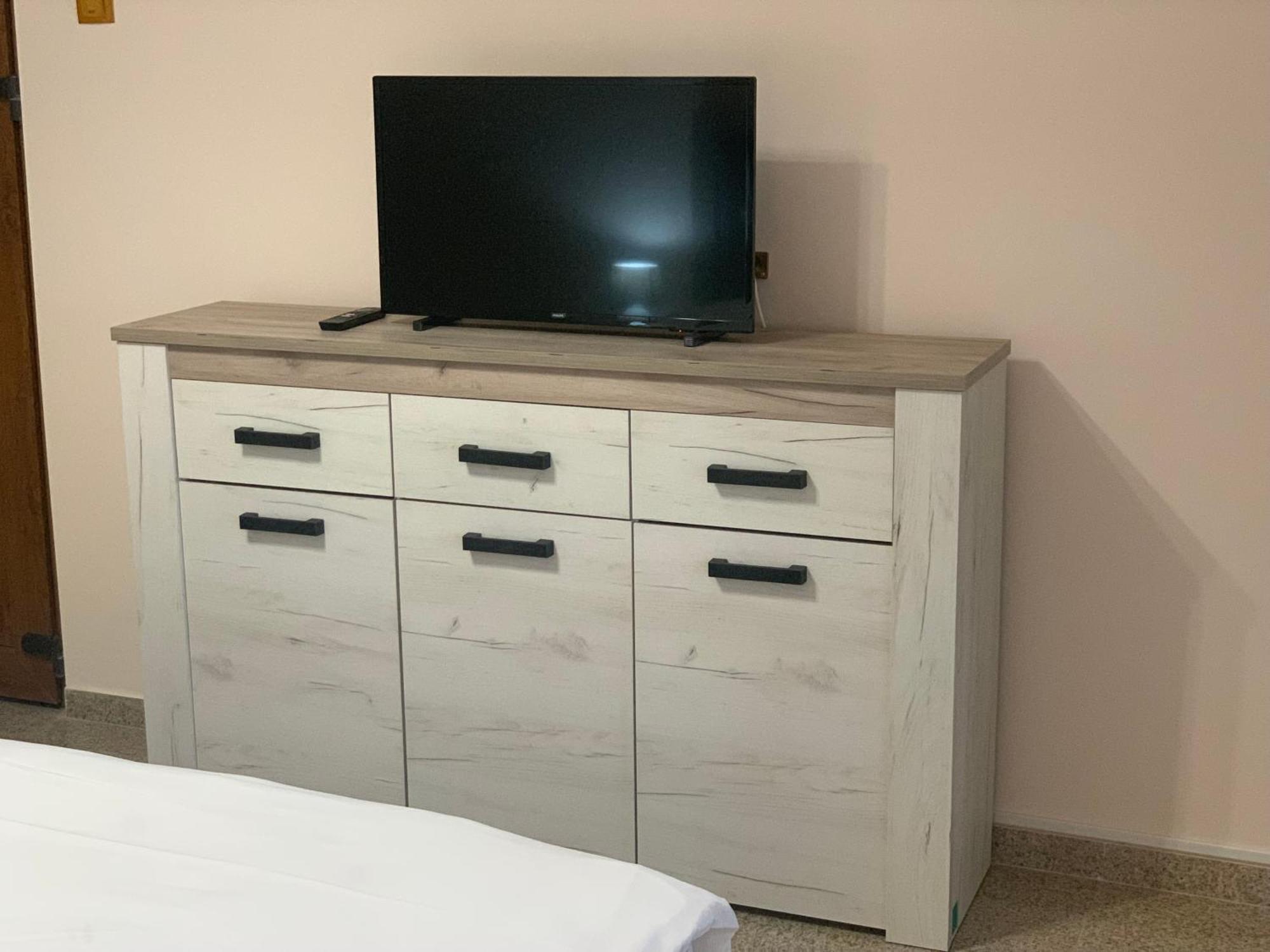Minerva Ultracentral Apartment ไกรโอวา ภายนอก รูปภาพ