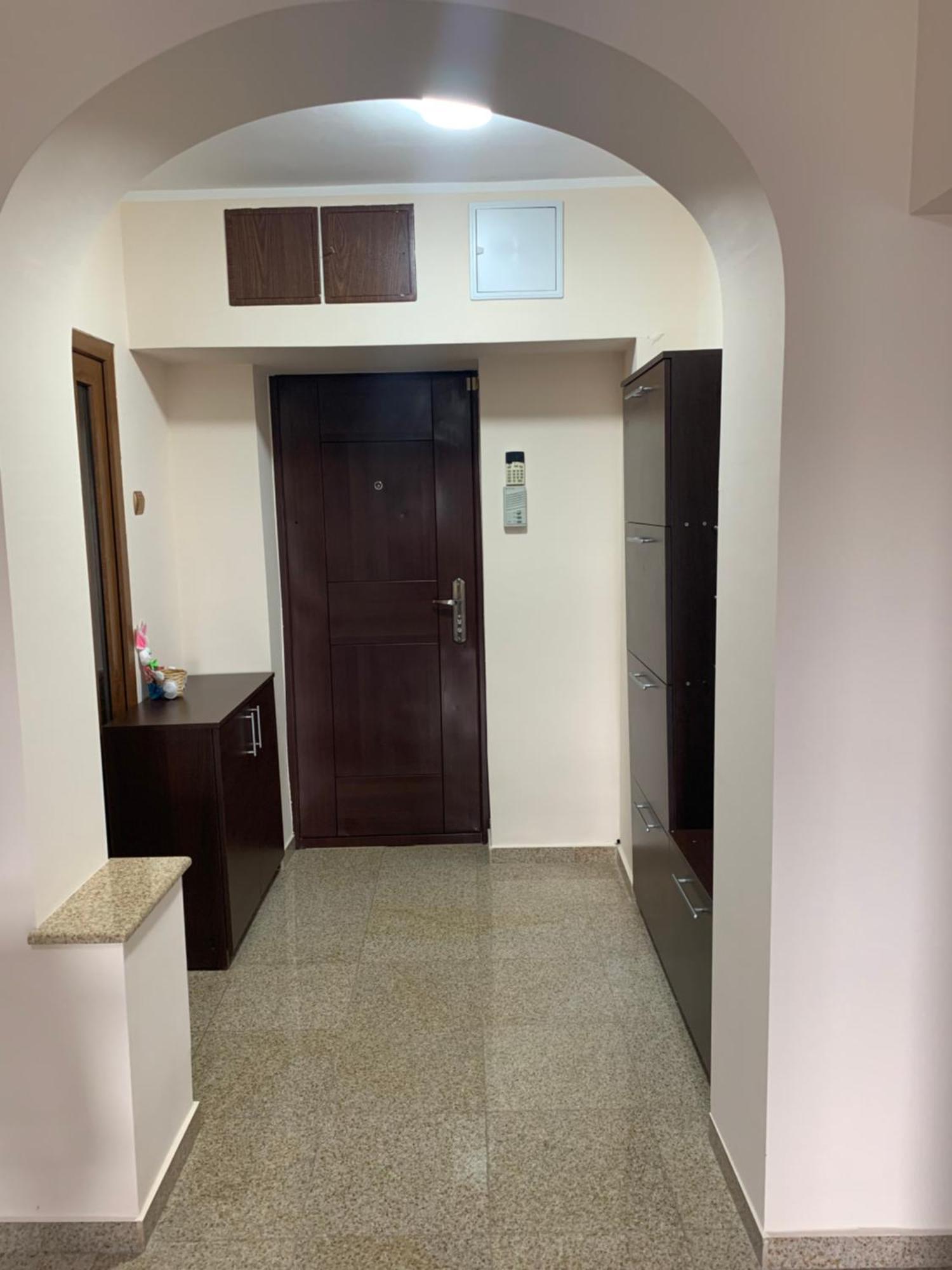 Minerva Ultracentral Apartment ไกรโอวา ภายนอก รูปภาพ