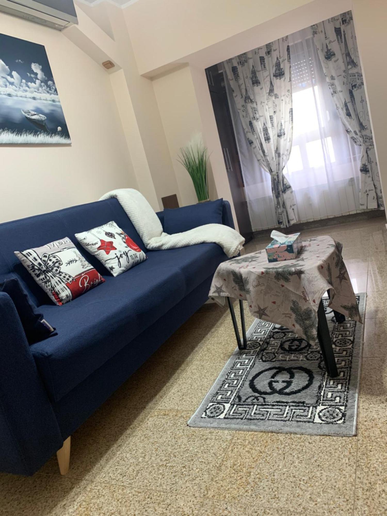 Minerva Ultracentral Apartment ไกรโอวา ภายนอก รูปภาพ